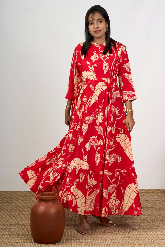 The Nesavu Womens Flared Kurthas Women'S Wedding Wear Red Flared Kurtha in Georgette with Floral Prints Nesavu 38 (M) / Red WT046A-38 Wedding Wear Red Flared Kurtha Georgette Floral Prints Women | The Nesavu